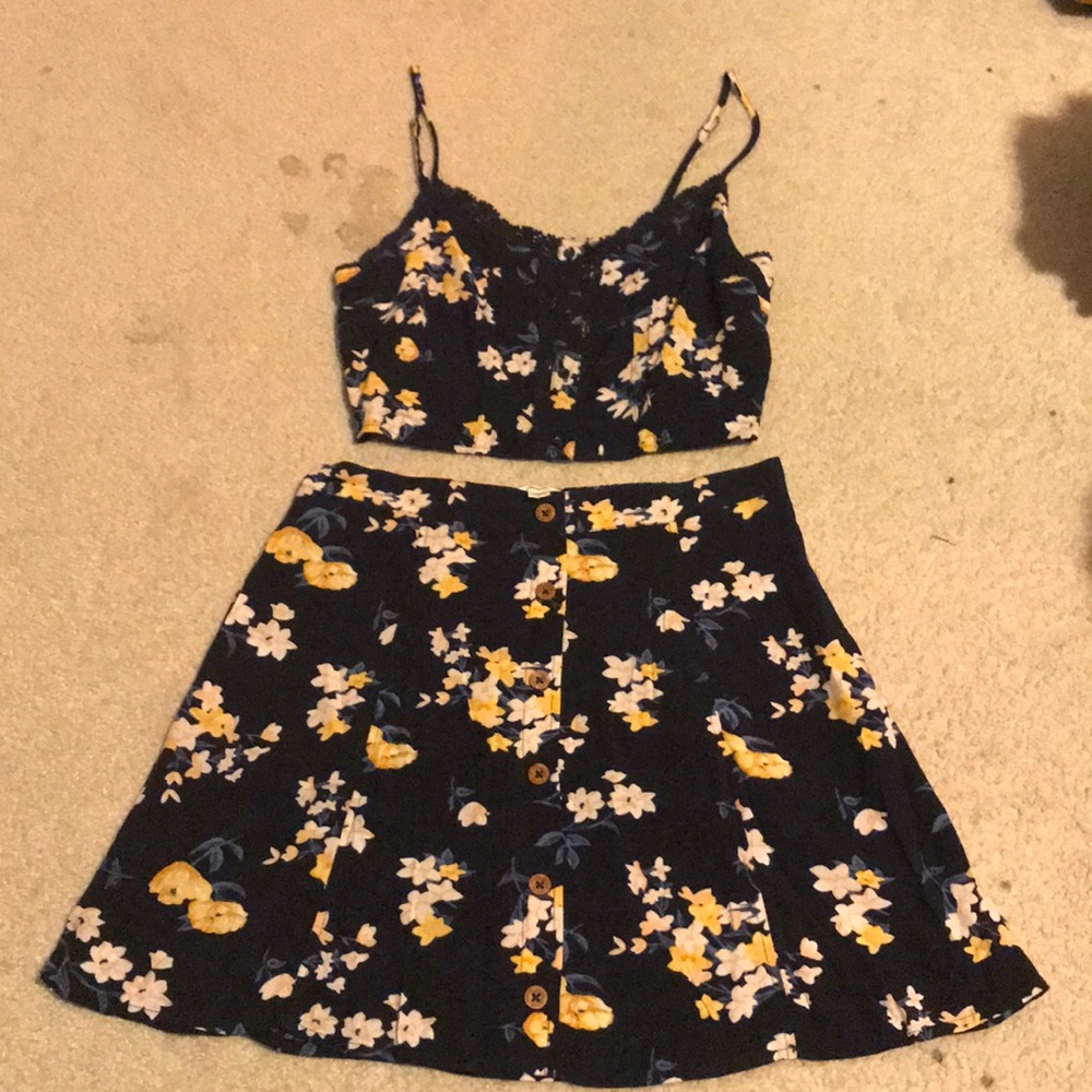 Crop tank and skirt matching set
